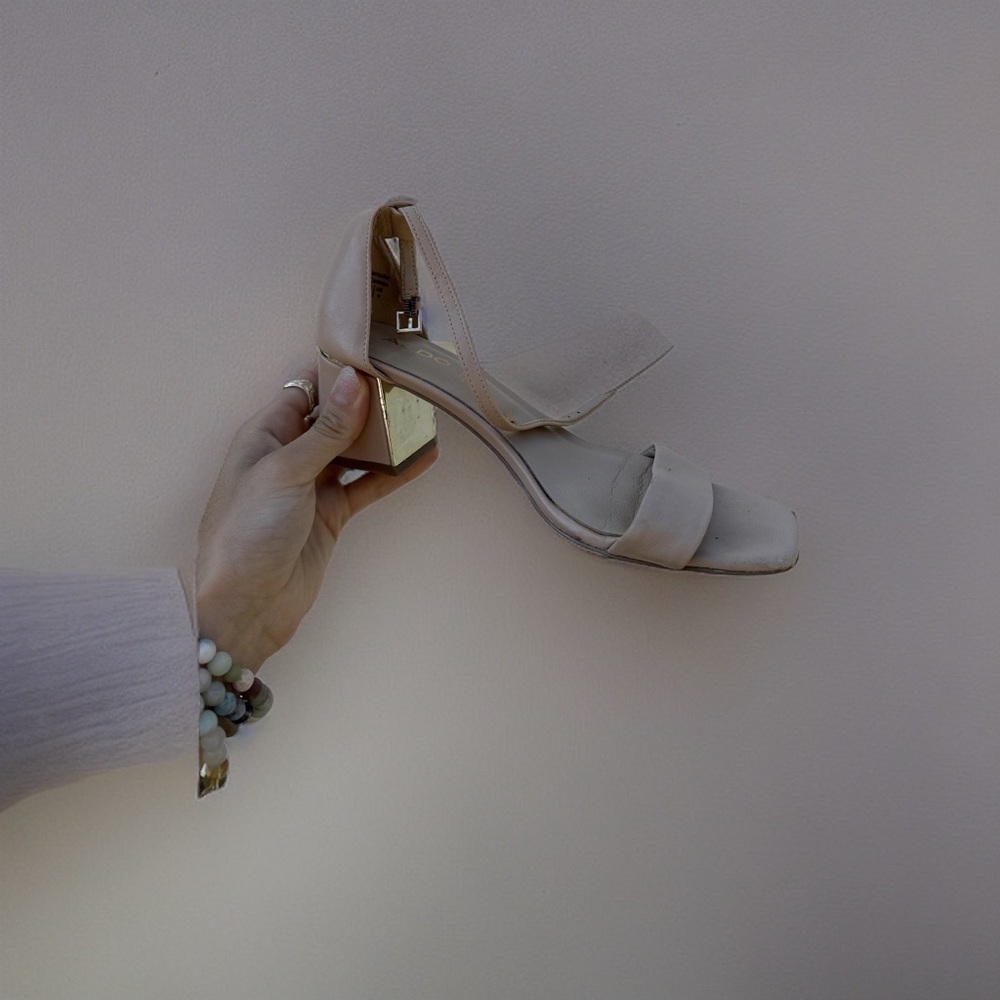 also sandals good for wedding